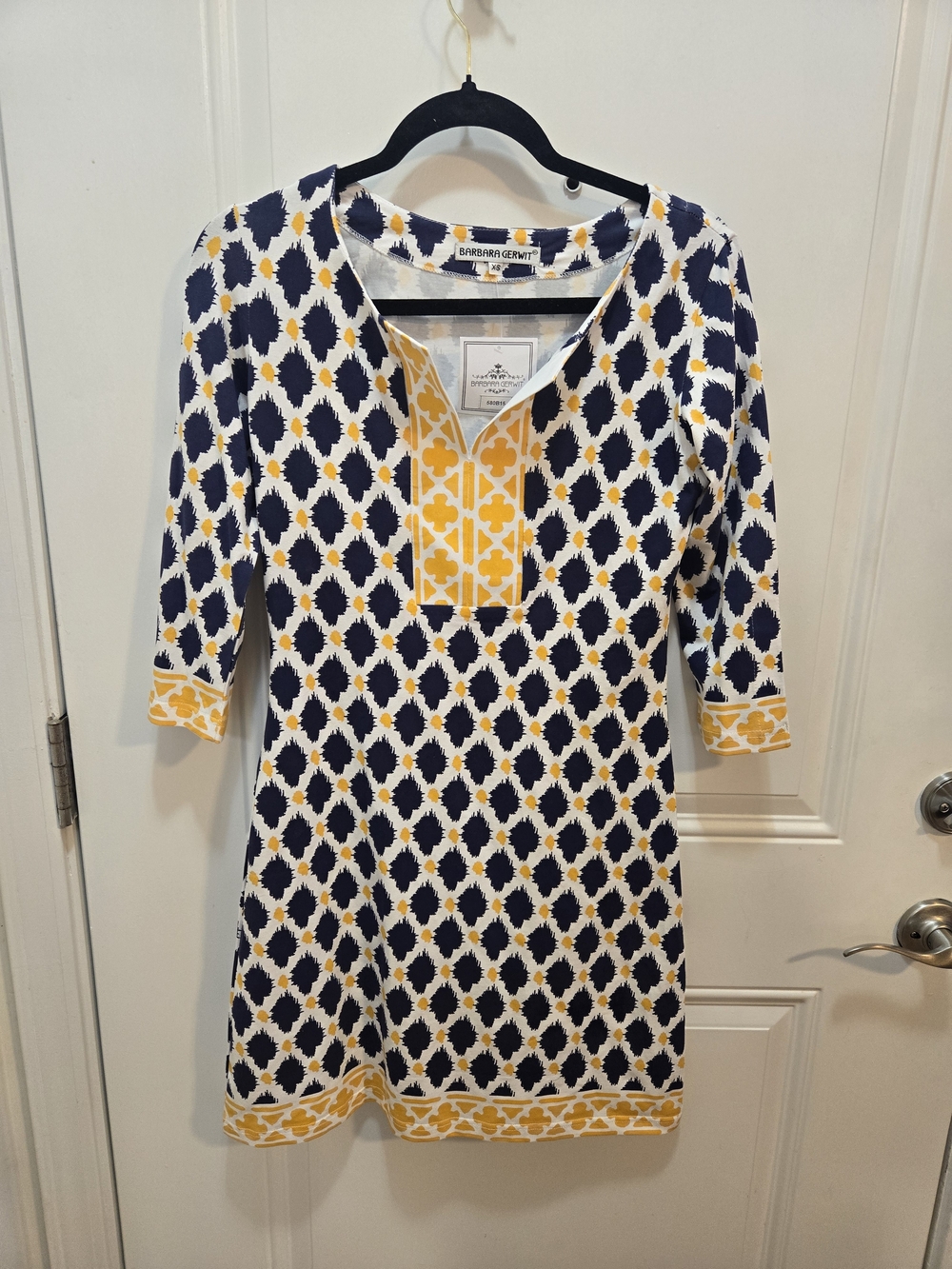 Barbara Gerwit Navy and Yellow Patterned V‑Notch Tunic